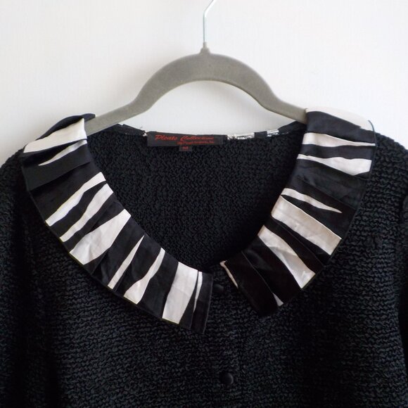 Shirt Jacket - Vintage - Medium -Button Down - Ruffle - Black/White (480) - Picture 2 of 6